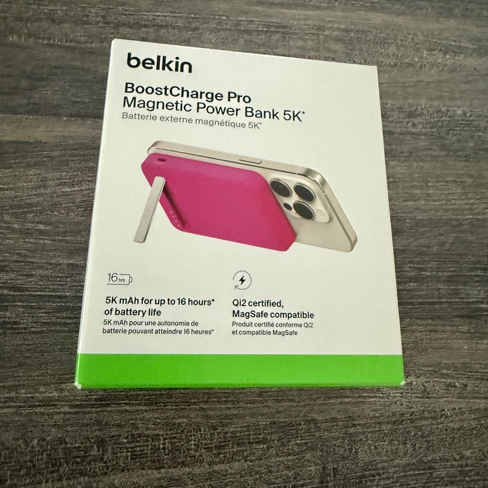 Belkin BoostCharge Pro Magnetic Power Bank 5K - Pink